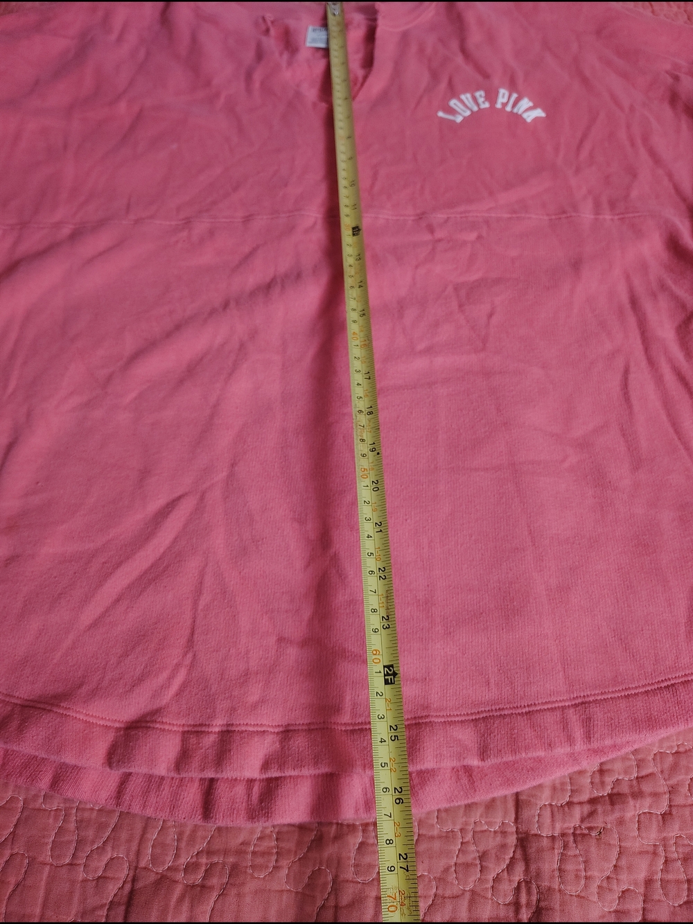 PINK Victoria's Secret Coral Short-Sleeve Crew with 'LOVE PINK' Logo - Picture 9 of 13